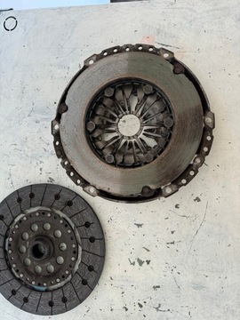 фото thumb №4, Volvo v40 сцепление комплектные колесо двухмассовый диск прижим 2.0 d d4204t8