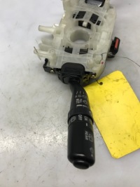 фото thumb №3, Перемикач комбінований 83111fe440 subaru