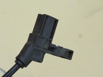 фото thumb №9, Датчик abs правый перед mercedes w204 a2044407910