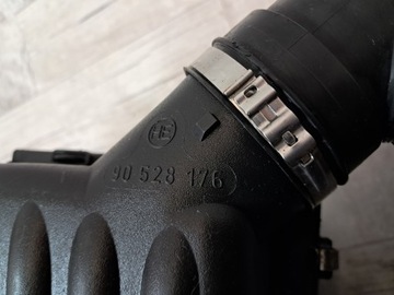 фото thumb №8, Opel corsa b 1.2 корпус фильтра воздуха воздуховод 90573598 90528176