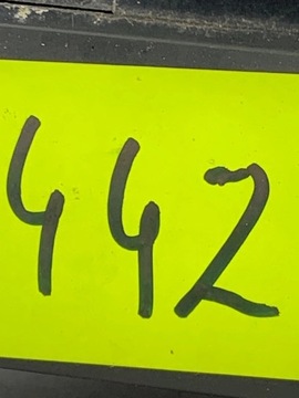 фото thumb №9, Коробка запобіжників volvo v40 v50