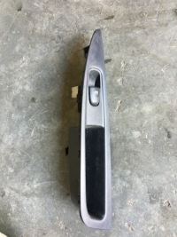 фото thumb №1, Qashqai j11 перемикач панель вікон правий задня