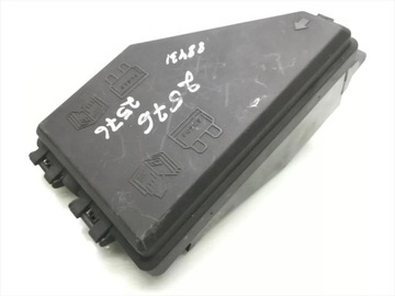 фото thumb №1, Land rover freelander рамка / модуль запобіжників 1.8 16v 4x4 бензин 2004