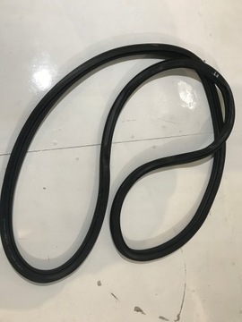 фото thumb №1, Прокладка дверь правый зад vw golf vii r 5g6867914