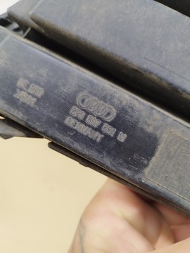 фото thumb №11, Решётка галоген zaderzka левая перед audi a3 8p s-line рестайлинг 09-12 8p0807681m