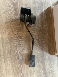 фото thumb №3, Педаль газа потенциометр land rover discovery 2 ii 2.5 td5