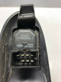 фото thumb №5, Панель переключатель окон renault 7700429992f