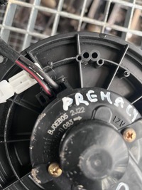 фото thumb №1, Повітродувка обдув кабіни mazda premacy lift 01-05