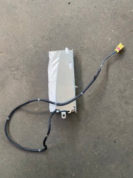 фото thumb №1, Audi q7 4l подушка сиденья правая 4l0880442e