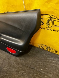 фото thumb №8, Обшивка двері правий перед bose шкіра chevrolet corvette c5 97-04