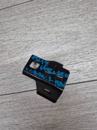 15647. cayenne iii кронштейн порог правый 9y0801678 в Украине, фото thumb