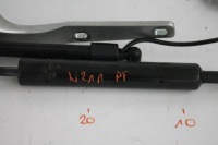 фото thumb №2, Петля кришки багажника правий задня mercedes w211