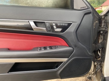 фото thumb №16, W207 e400 c207 средство обивка красная amg сиденья диван mercedes