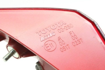 фото thumb №14, Левая лампа крышки багажника toyota auris _e18_ 05170237 1.8l 2014