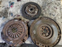 фото thumb №1, Renault master opel movano 2.5dci колесо маховики 8200117425 сцепление