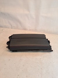 фото thumb №6, Подлокотник туннель czerwona nić mercedes a klasa w177