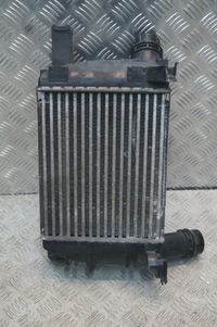 фото thumb №1, Renault clio iv rs радиатор интеркулер