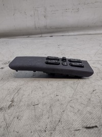 фото thumb №6, Переключатель окон mercedes w168 1688202810