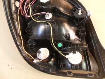 фото thumb №11, Лампа зад права citroen c1 ii 2 14- 81331002