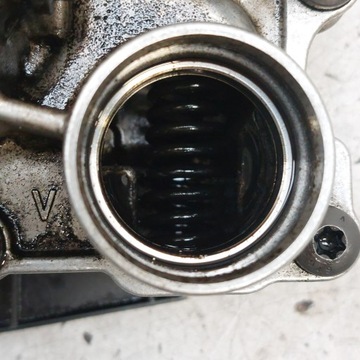 фото thumb №10, Volvo v40 ii d4 2,0d 2014 v42 насос масла 31401488 31401488-aa