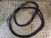 фото thumb №1, Прокладка крышки багажника mercedes gl gls w166 1