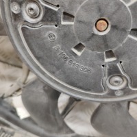 Audi e-tron 2019 накладка вентилятора радиатора Недорого, фото thumb