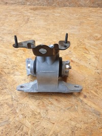 фото thumb №6, Toyota rav4 v кронштейн коробки 2.5 гибрид