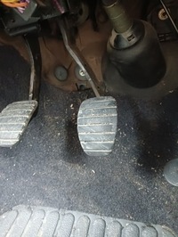 фото thumb №1, Педаль тормоза renault clio 2