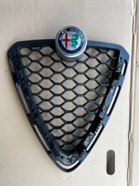 Купити Alfa romeo stelvio решітка радіатора решітка радіатора, фото thumb