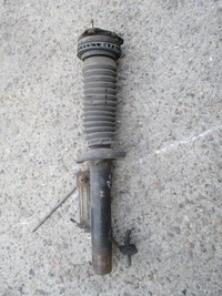 фото thumb №1, Mazda 2 02- амортизатор правий передній 3m7118045ba