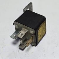 фото thumb №1, Реле volvo s40 3085888787a