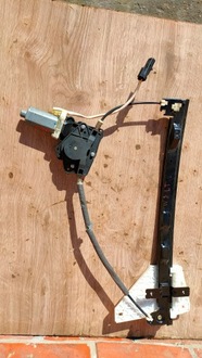 фото thumb №1, Jeep grand cherokee wj 99 -04r підйомник механізм скла лівий зад bosch