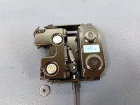 фото thumb №2, Alfa romeo stelvio qv замок сидіння правий задня