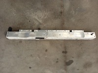 фото thumb №1, Mercedes sl r231 распорка кронштейн подголовников балка a2317900004