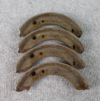 фото thumb №1, Volvo 700 900 v90 тормозные колодки тормозные 30666344