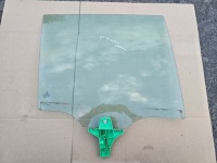 фото thumb №1, Стекло дверь правая задняя задняя vw golf 7 vii sportsvan