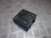 фото thumb №1, Перемикач світла 30613945 volvo v40