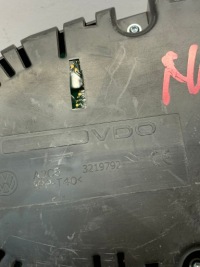фото thumb №7, Счетчик приборы vag vw touran 1t0920875n