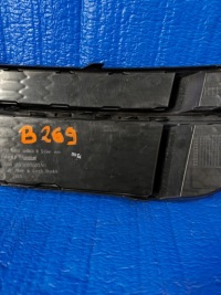 Audi a3 рестайлинг  s-line 8v3807081ab решётка бампера с Разборки, фото thumb