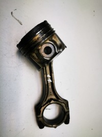 фото thumb №1, Lexus is 220d-250-350 2007 поршень 2152351