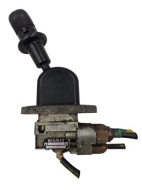 Купить Renault premium 380dci 97r клапан тормоза ручного 5010260130, фото thumb