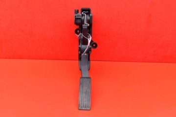 фото thumb №1, Потенциометр педаль газа eu a1693000104 mercedes b-klasa w245 2.0 cdi 109 km