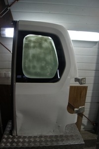 фото thumb №1, Двері праве задні крило berlingo ii