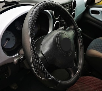 Peugeot 206 207 307 308 Partner Чехлы на руль 1 2 Черный Премиум