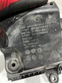 Корпус фильтра воздуха расходомер cherokee wk2 3.0 crdi 68199048aa Недорого, фото thumb