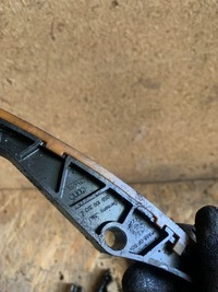 фото thumb №7, Грм audi a6 3.0 tdi напрямна направляюча розподільного валу 059109507k 059109509c