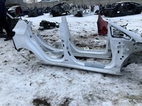 фото thumb №1, Поріг блок двигуна правий довгий ford fiesta mk8 17- 5d