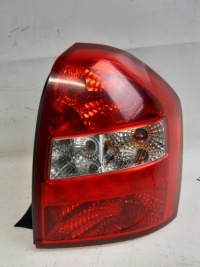 фото thumb №1, Лампа правый задняя kia cerato 1 hb 2006r