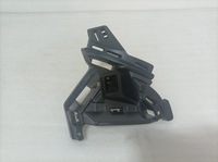 фото thumb №1, Skoda octavia iv направляющая левый перед решётка бампера