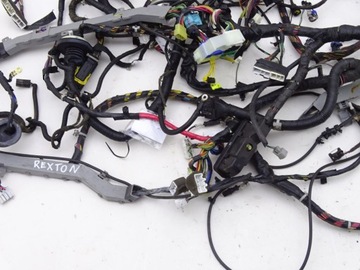 фото thumb №5, Ssangyong rexton 01-06 2.7 xdi жгут установка интерьера компьютера #196